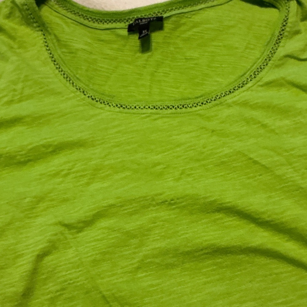 Albion Women's Vibrant Lime Tee